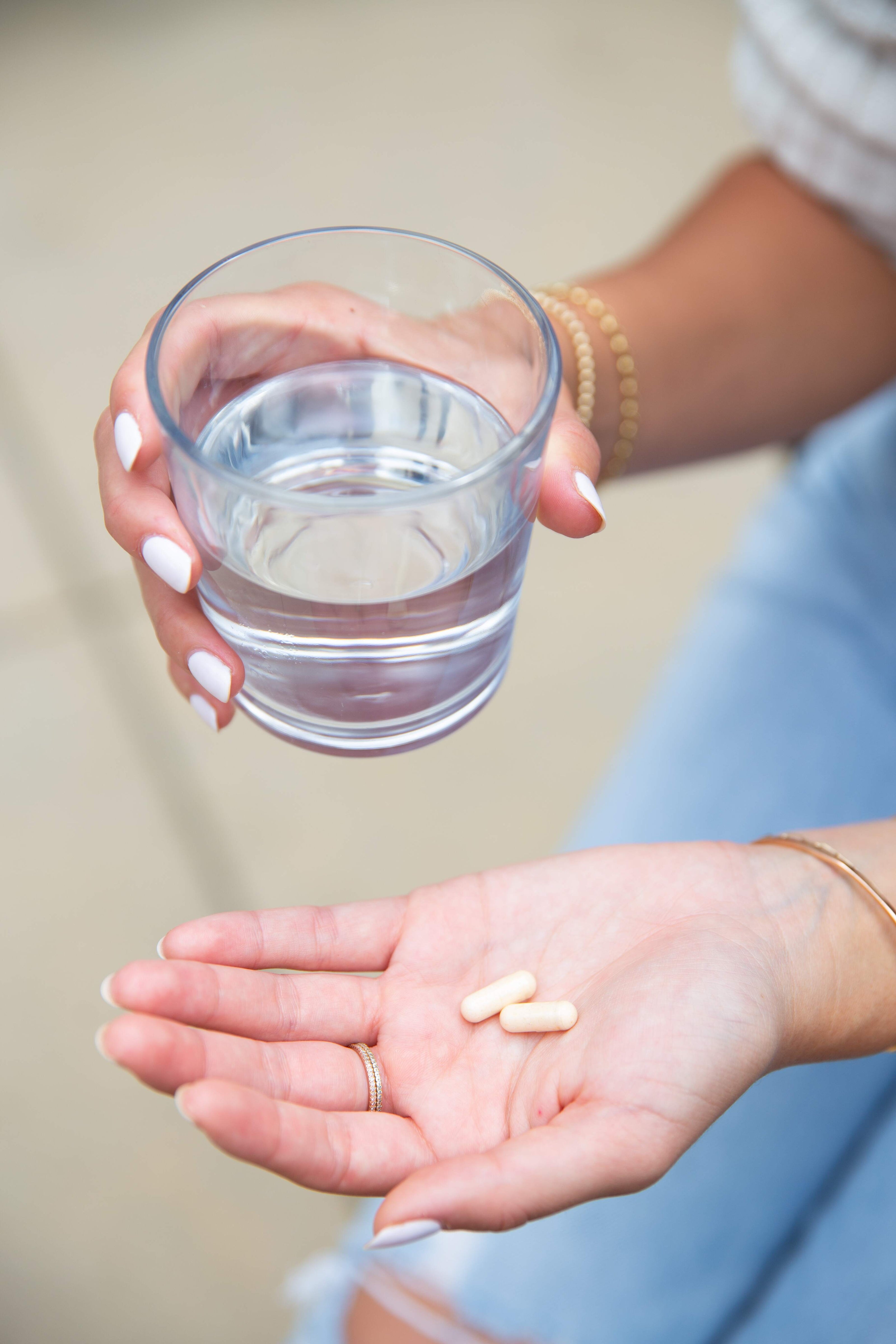 Alcohol Flush and Hangover Reducer